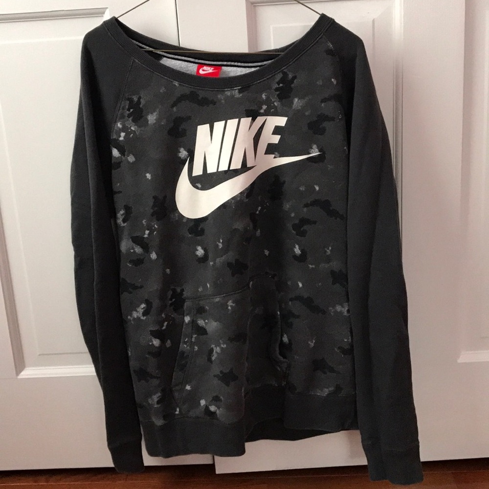 Nike crew neck.